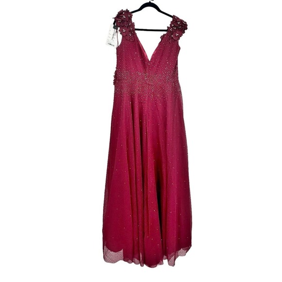 Mac Duggal Cap Sleeve Floral Applique A-line Gown In Burgundy Size 14 NWT - Picture 4 of 11